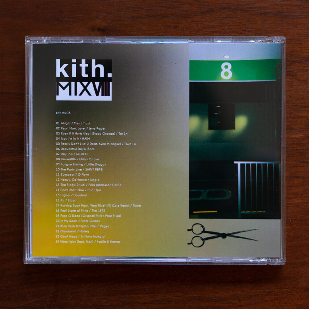 kith08 back